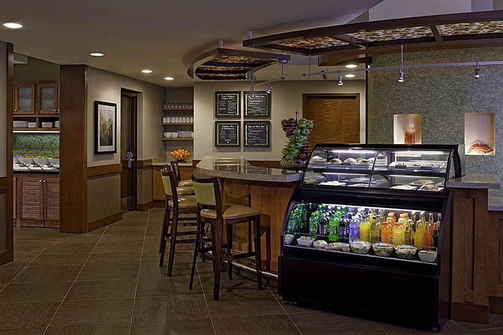 Hyatt Place Pittsburgh Airport - Robinson Mall