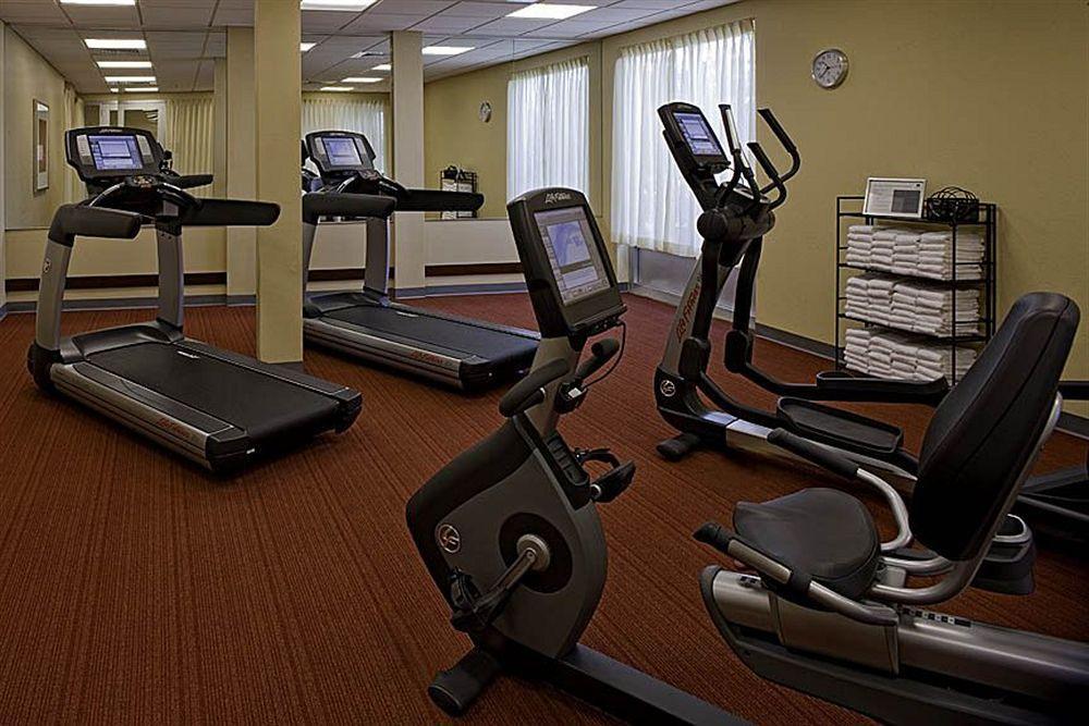 Hyatt Place Pittsburgh Airport - Robinson Mall Hotel 3*