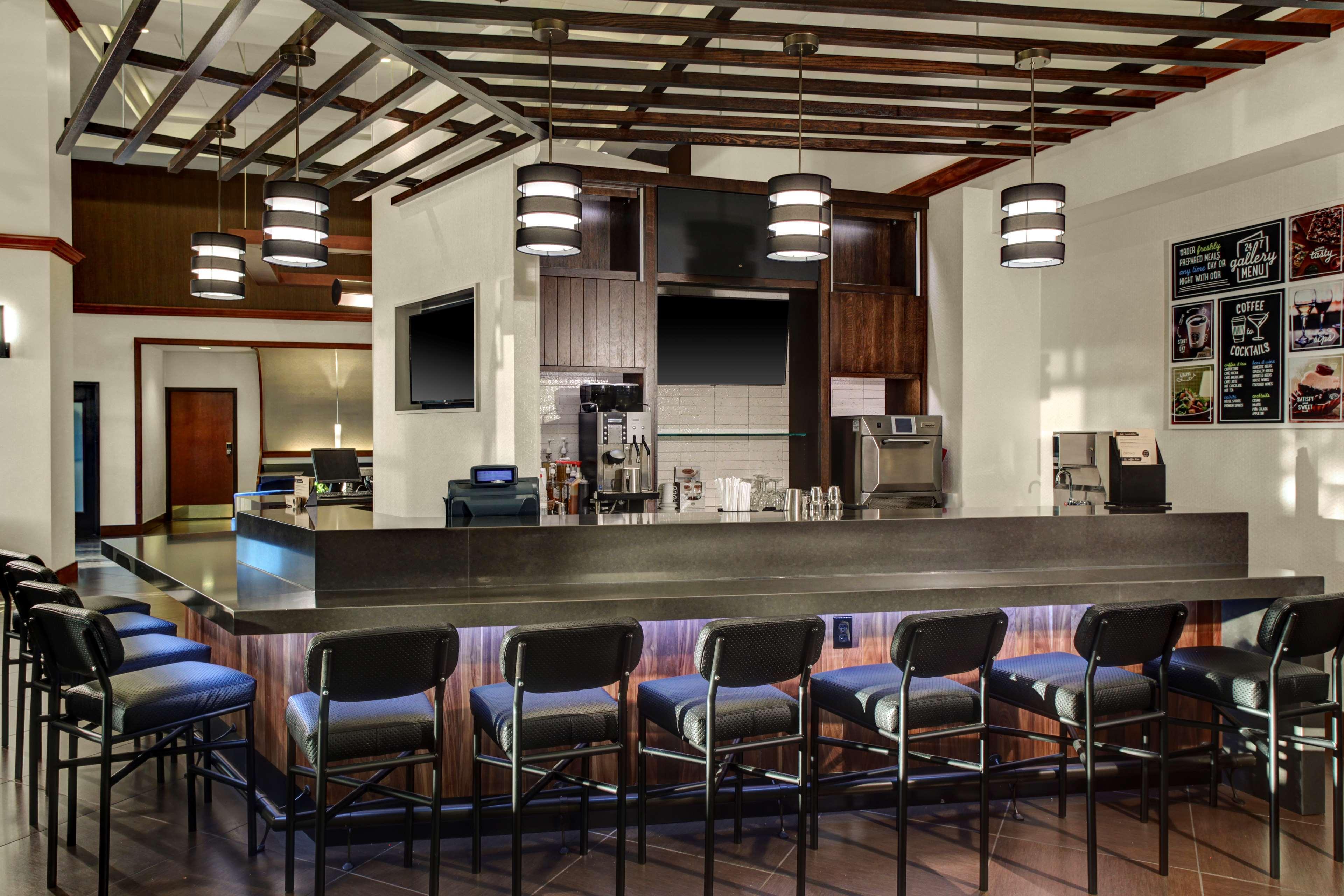 Hyatt Place Pittsburgh Airport - Robinson Mall 3*