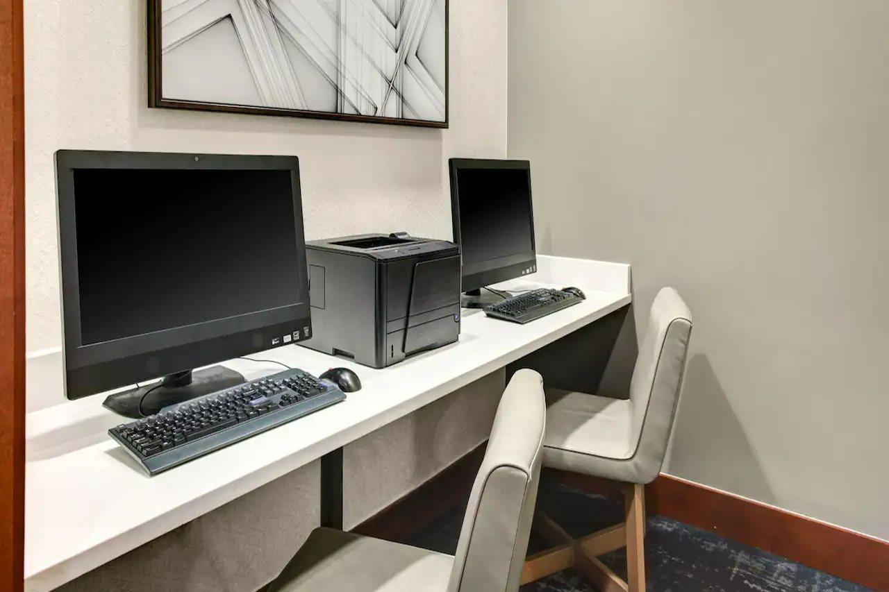 Hotel Hyatt Place Pittsburgh Airport - Robinson Mall